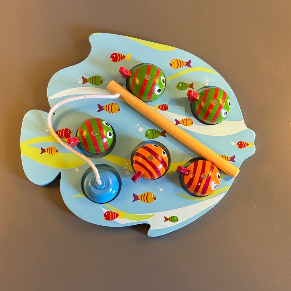 Colorful Wooden Fish Magnetic Fishing Game